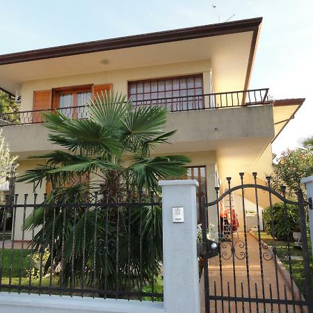 Villa Paola Bibione Exterior foto